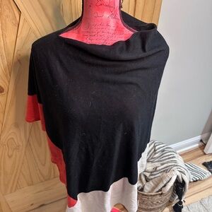 Jones New York Black, Red, and White Women's Poncho